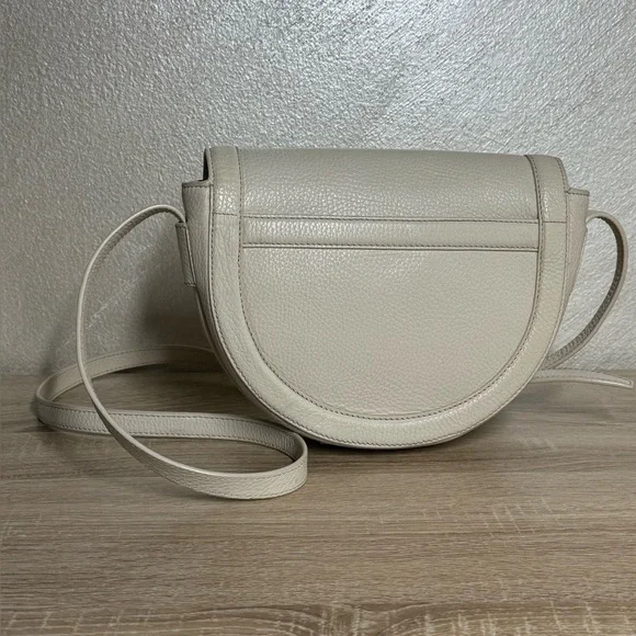 Tory Burch Cream Leather Serif T Crossbody Saddle Bag Purse - Picture 3 of 16